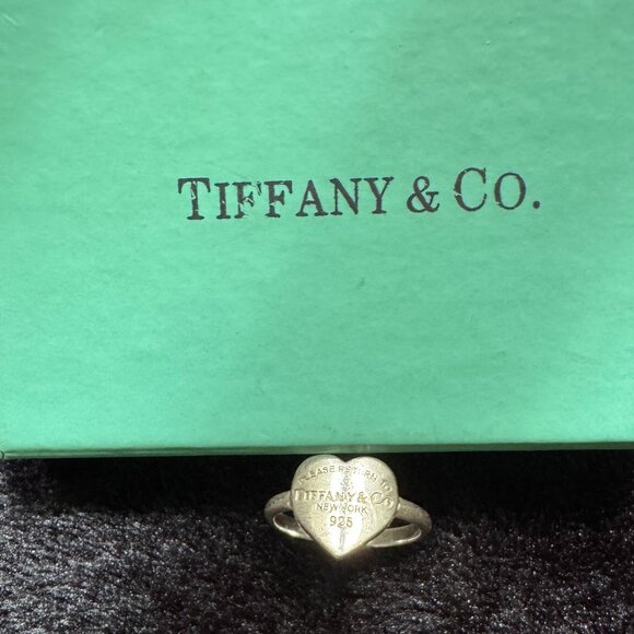 Tiffany & Co. Authentic Vintage Heart Tag Ring Sterling 925 Size 6.5 - Picture 2 of 7